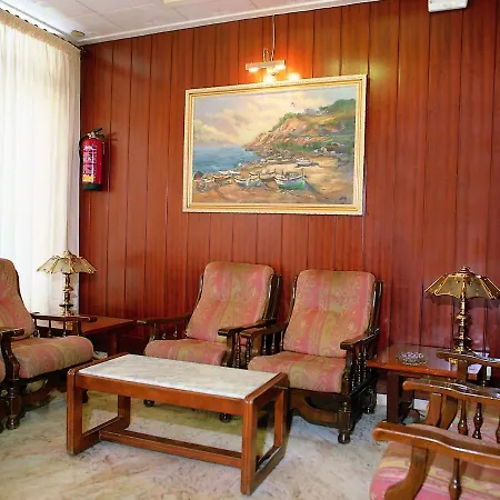 Continental Hotel 2*